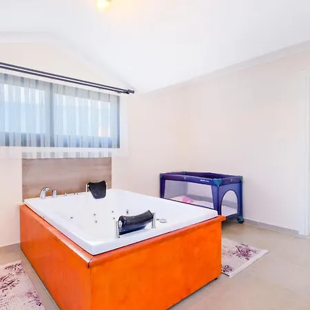 Muzi 2 Hotel Fethiye
