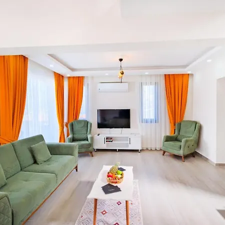 Muzi 2 * Fethiye